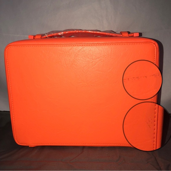 BEIS Creamsicle cosmetic case - Picture 3 of 6